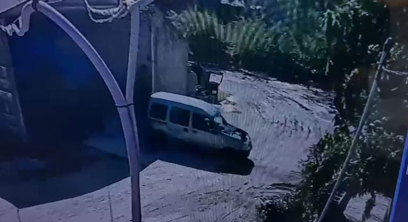 Hurtan herramientas y gomas de un galpn del Parque Industrial